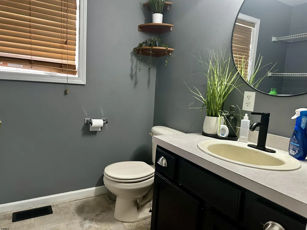 1716 Logan Atlantic City, NJ 08401