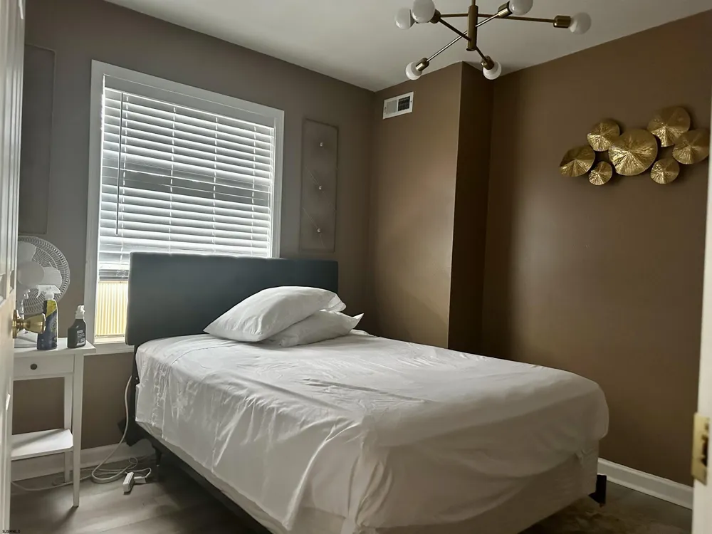 1716 Logan Atlantic City, NJ 08401