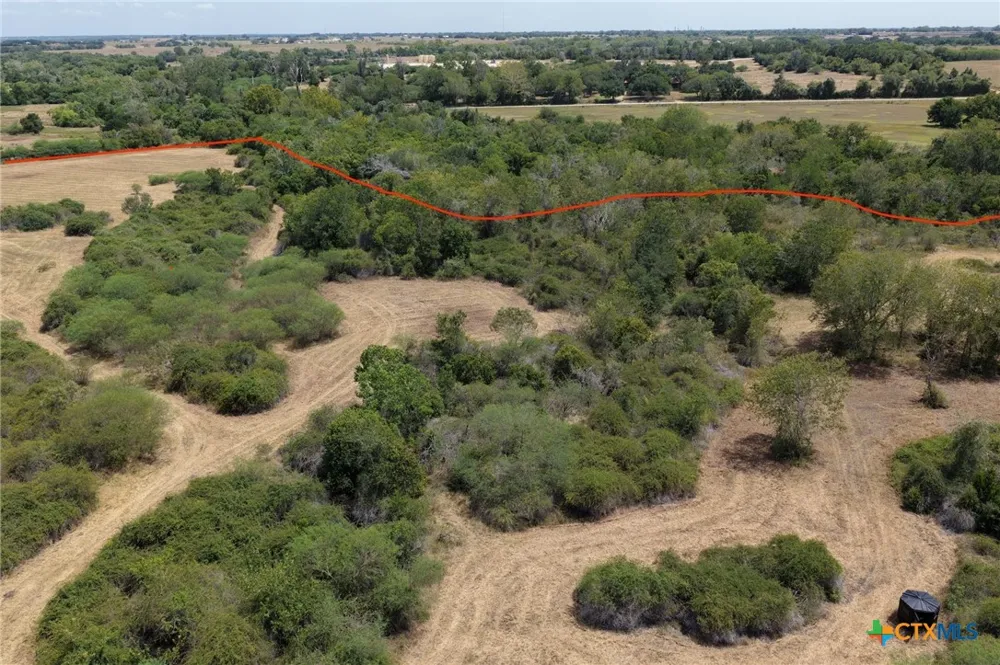 County Road 322 Shiner, TX 77984