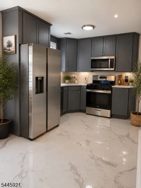 109 N Auten Ave Somerville, NJ 08876