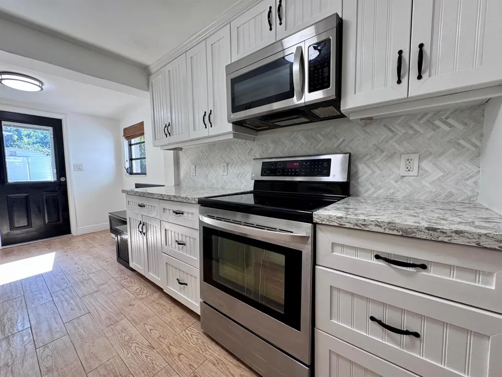 2390 SW 18th Avenue Fort Lauderdale, FL 33315