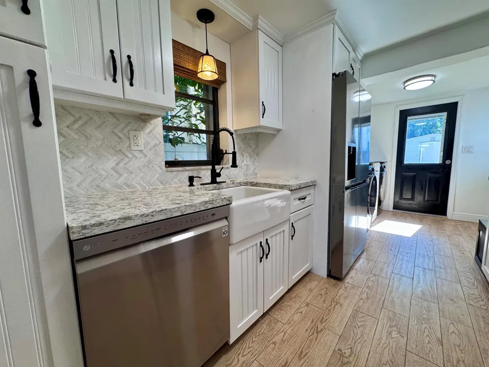 2390 SW 18th Avenue Fort Lauderdale, FL 33315