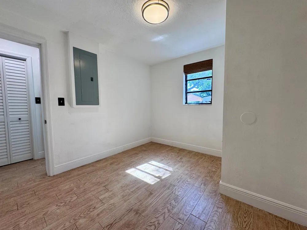 2390 SW 18th Avenue Fort Lauderdale, FL 33315