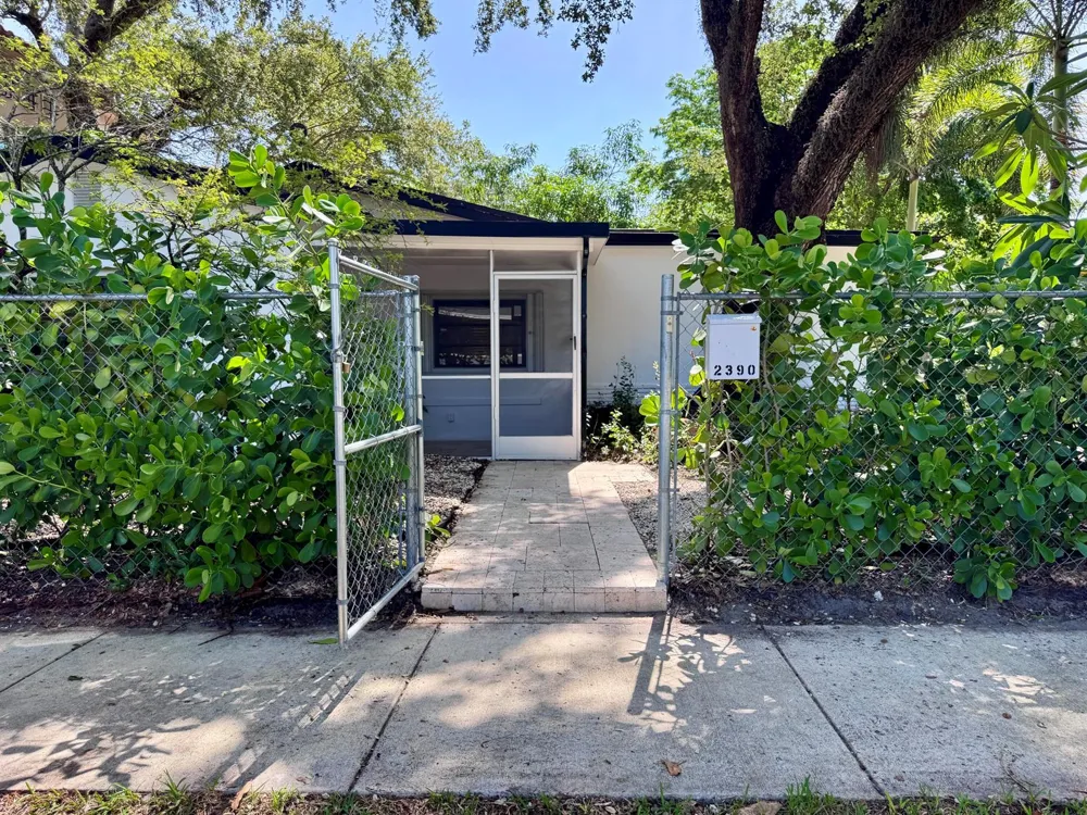 2390 SW 18th Avenue Fort Lauderdale, FL 33315