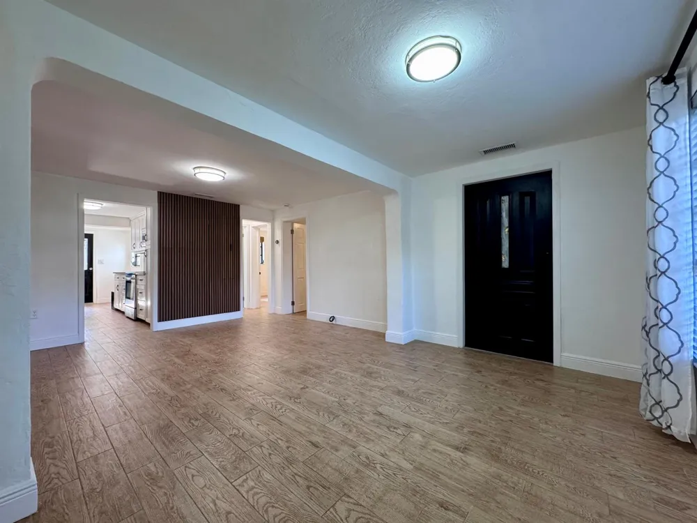 2390 SW 18th Avenue Fort Lauderdale, FL 33315