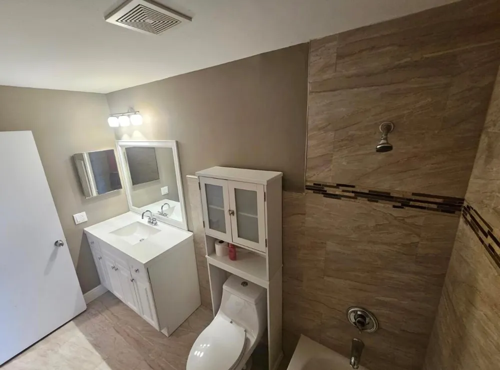 3275 NW 44TH STREET #2 Oakland Park, FL 33309