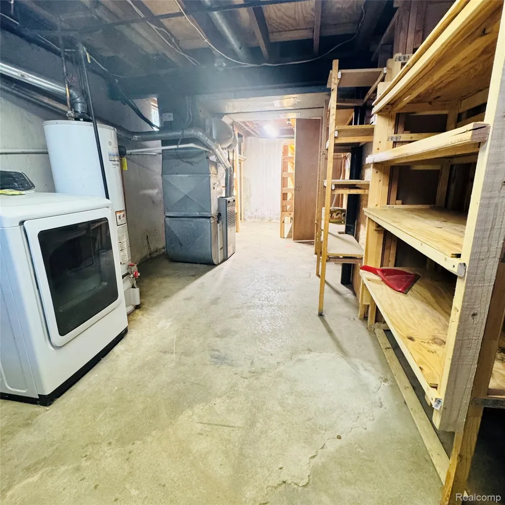 31308 Hathaway Street Livonia City, MI 48150
