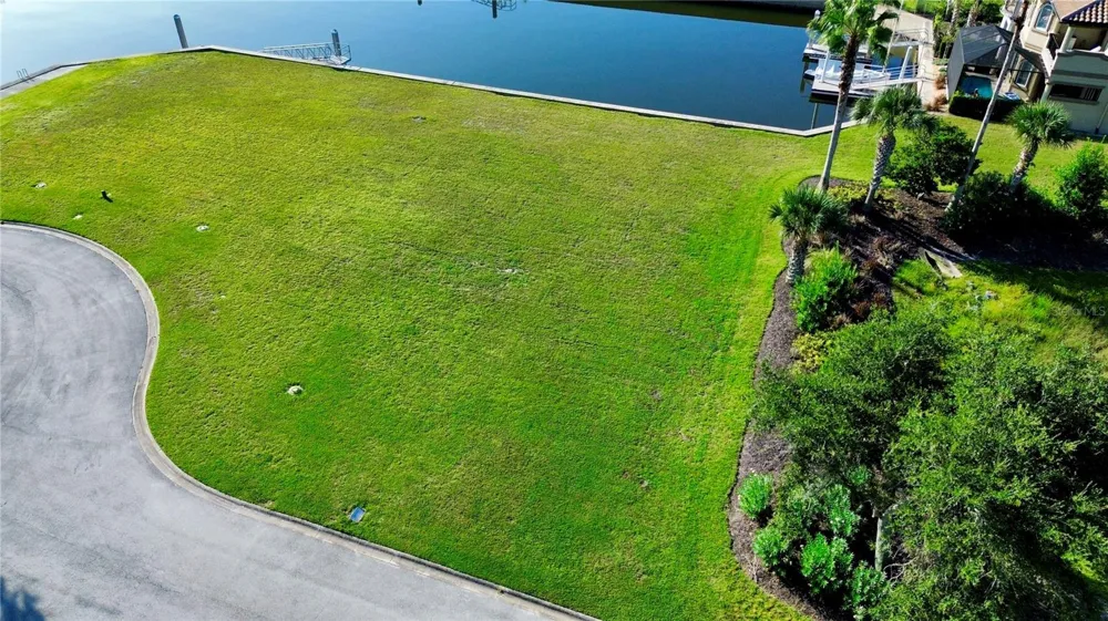 5 SCHOONER CIRCLE Palm Coast, FL 32137