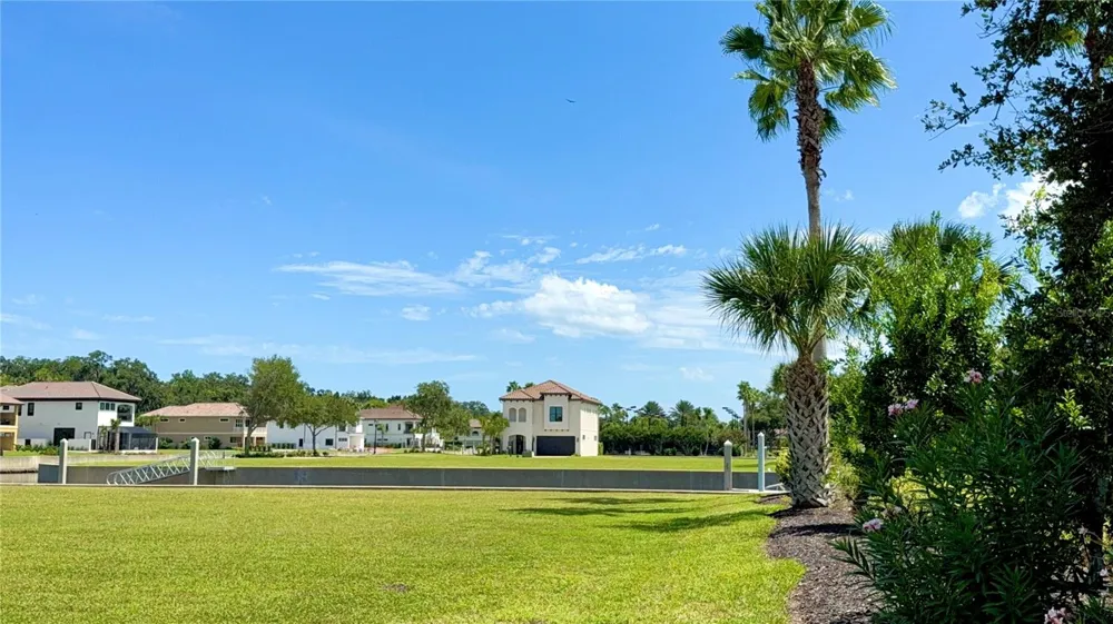 5 SCHOONER CIRCLE Palm Coast, FL 32137