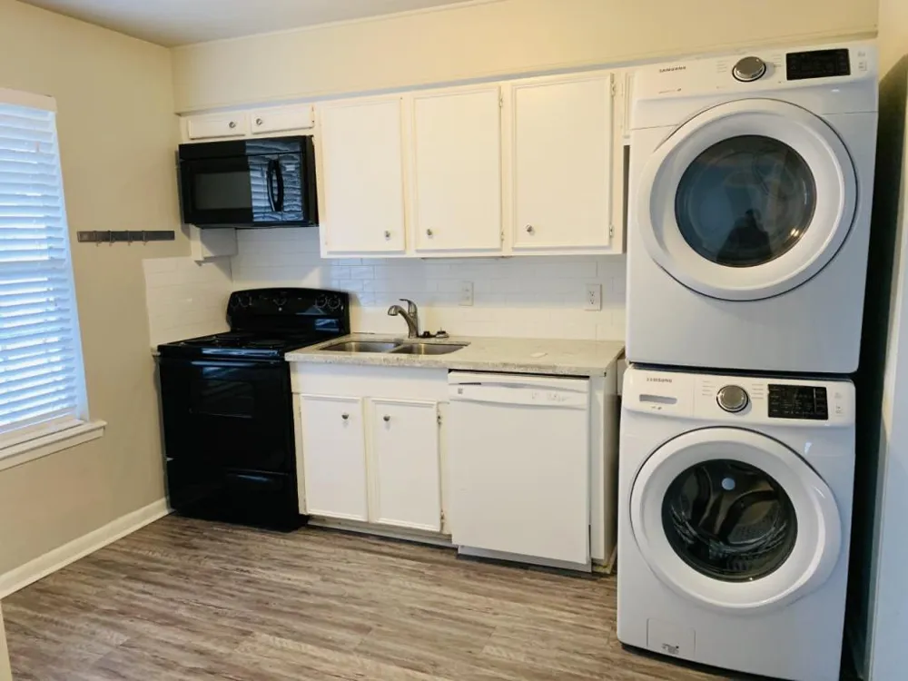 1835 Wilde Oak #B Bryan, TX 77802
