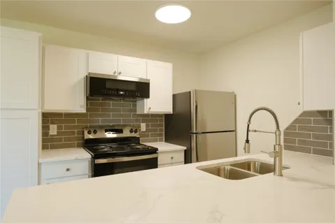 1501 Alpine Circle #D