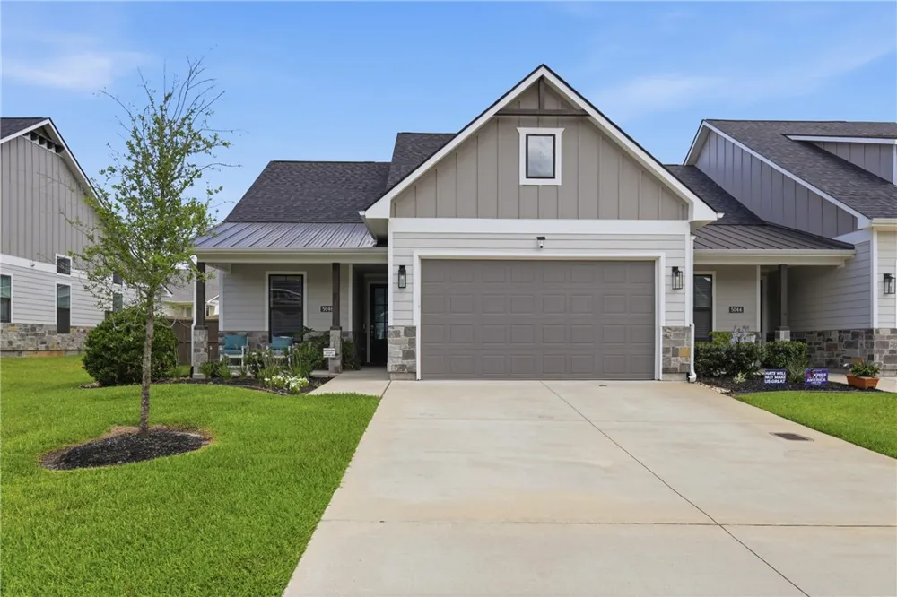 5046 Mooney Falls Drive Bryan, TX 77802