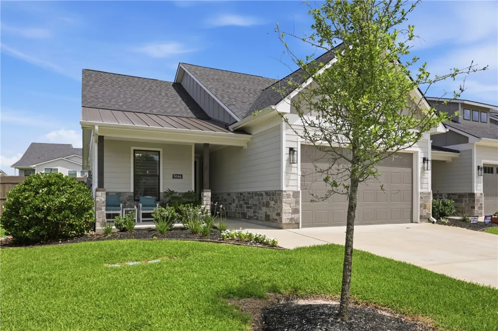5046 Mooney Falls Drive Bryan, TX 77802