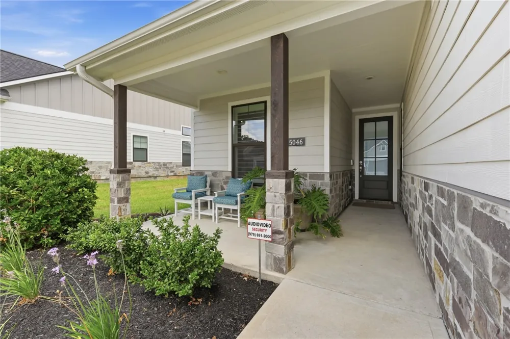 5046 Mooney Falls Drive Bryan, TX 77802