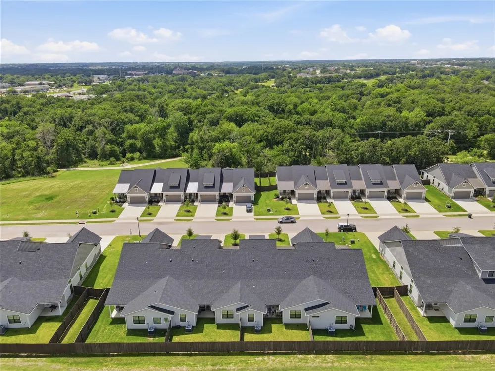 5046 Mooney Falls Drive Bryan, TX 77802