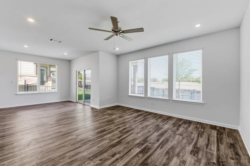 2210 Cornfield Drive Pflugerville, TX 78660