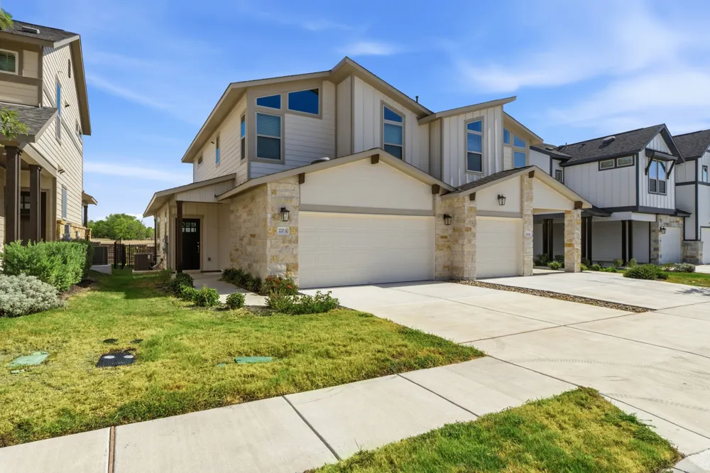 2210 Cornfield Drive Pflugerville, TX 78660