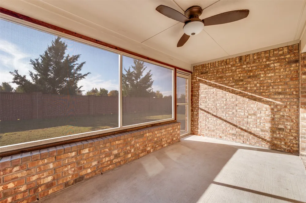 2325 Beachfront Drive Frisco, TX 75036