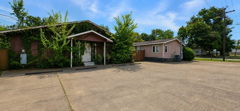 312 Elizabeth Street Cleveland, TX 77327