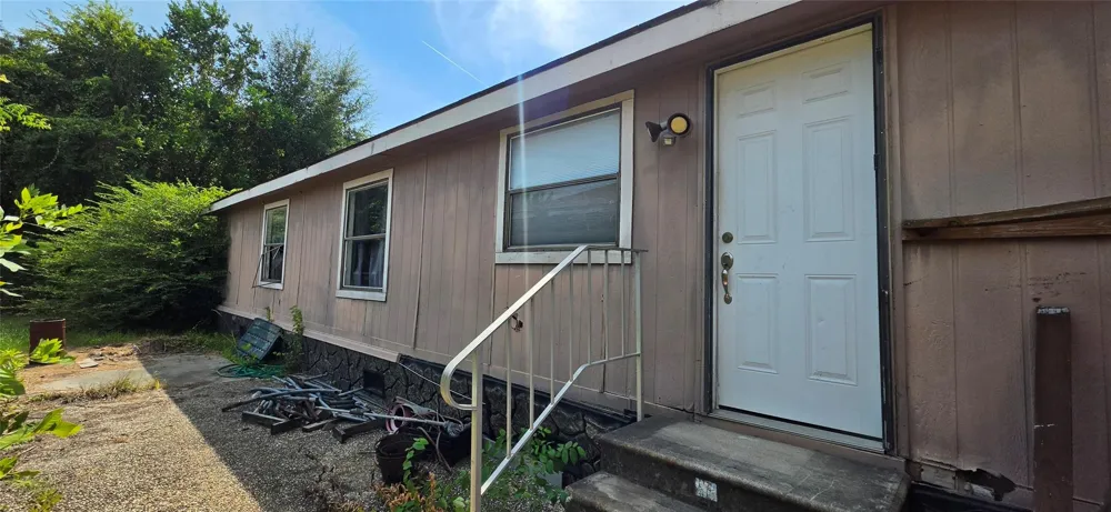 312 Elizabeth Street Cleveland, TX 77327