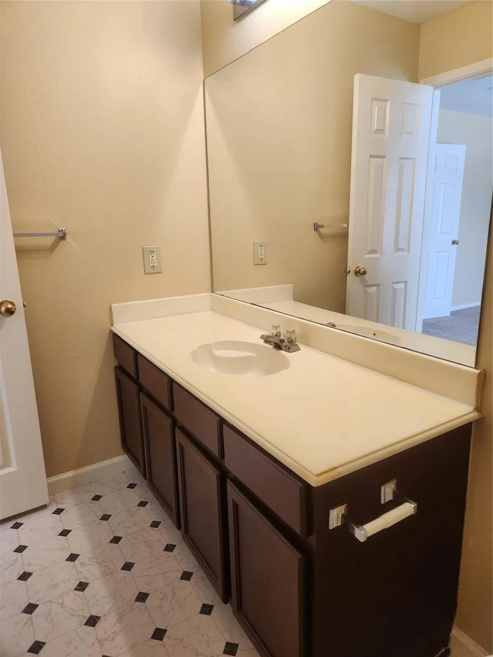7631 Goudin Drive Missouri City, TX 77489