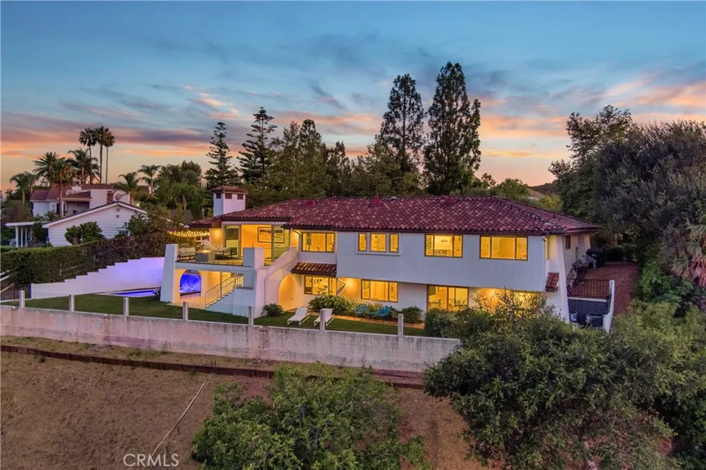 26 Corral Bell Canyon, CA 91307