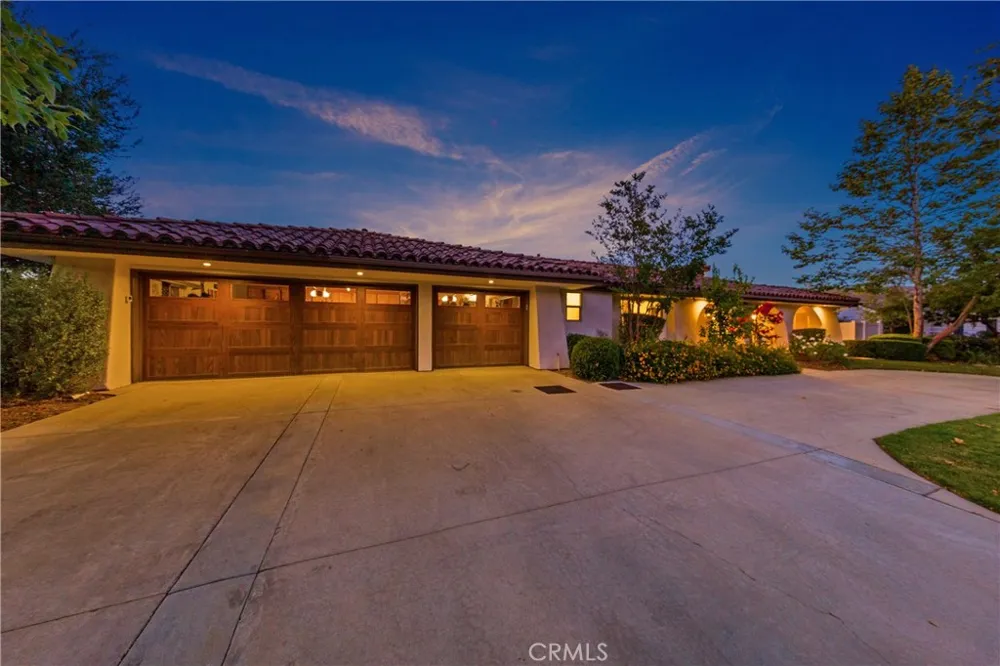 26 Corral Bell Canyon, CA 91307