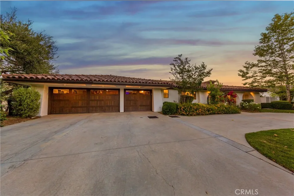 26 Corral Bell Canyon, CA 91307