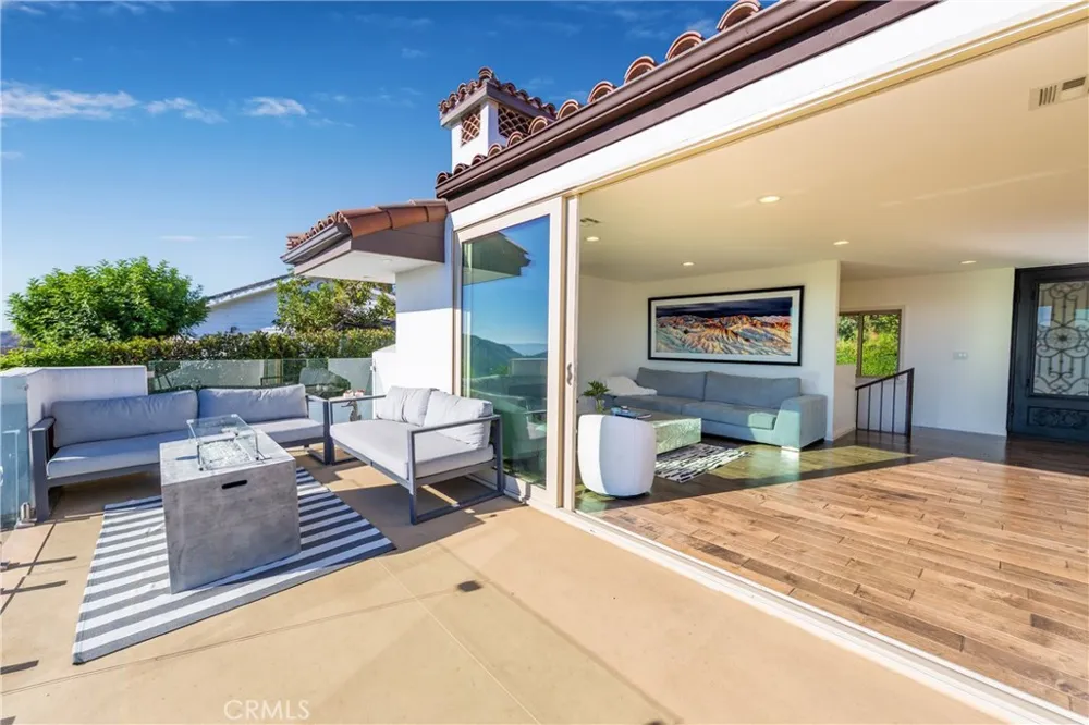26 Corral Bell Canyon, CA 91307
