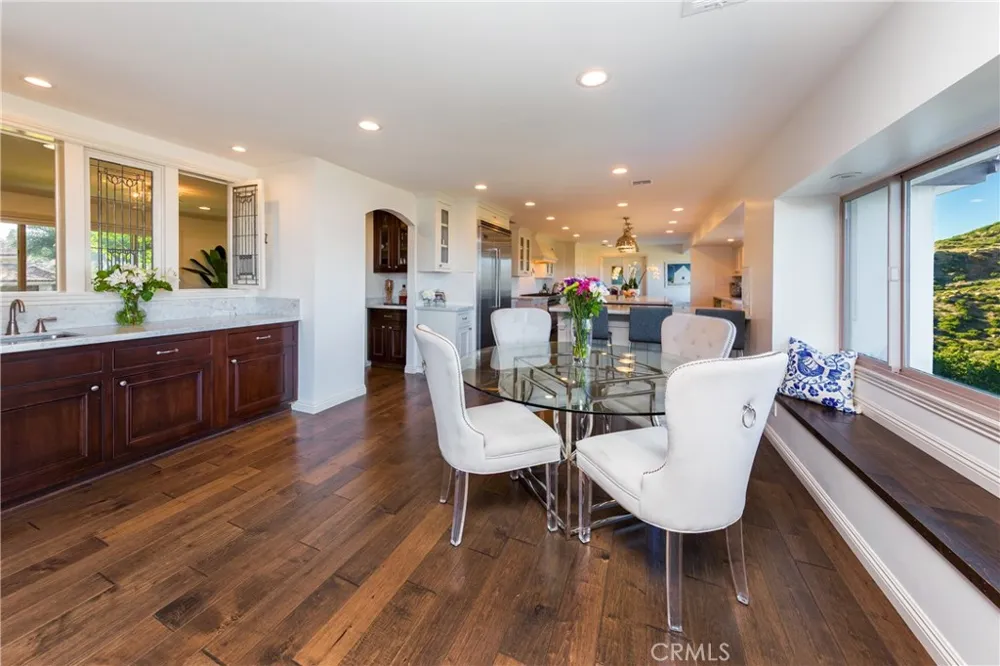26 Corral Bell Canyon, CA 91307