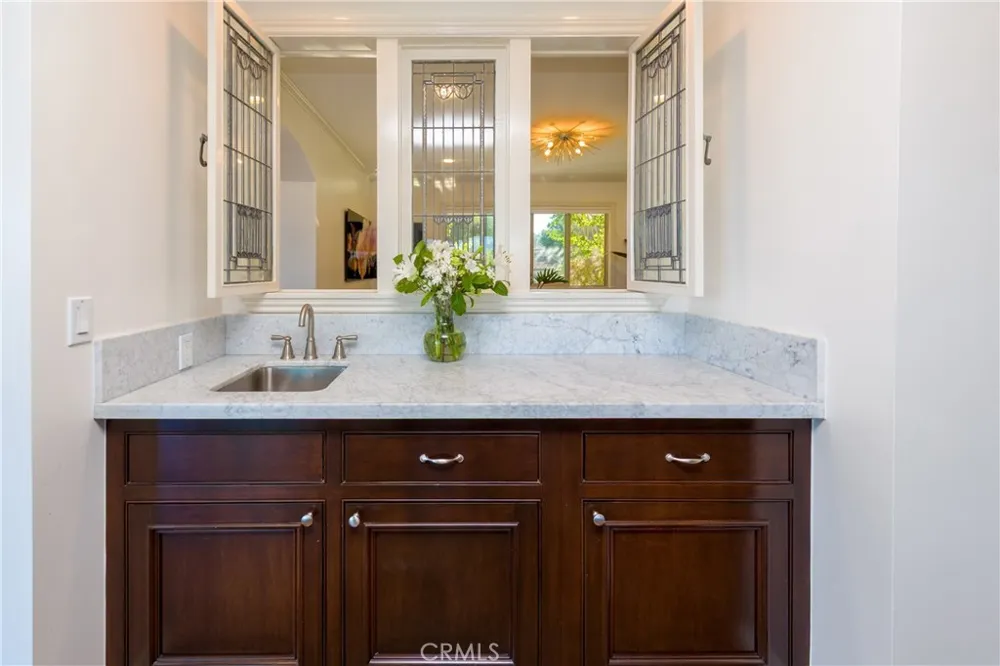 26 Corral Bell Canyon, CA 91307