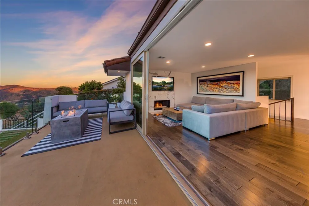 26 Corral Bell Canyon, CA 91307