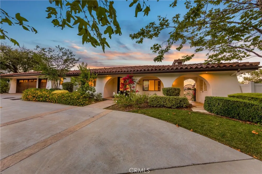 26 Corral Bell Canyon, CA 91307