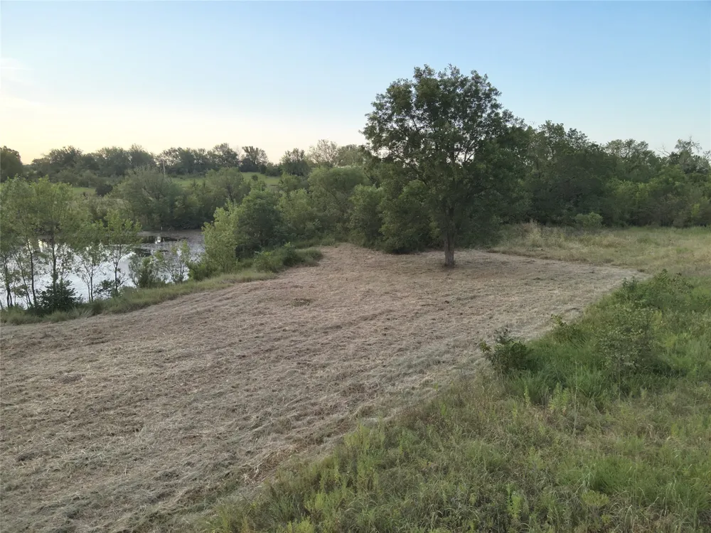 3590 ROAD E Cleveland, OK 74020