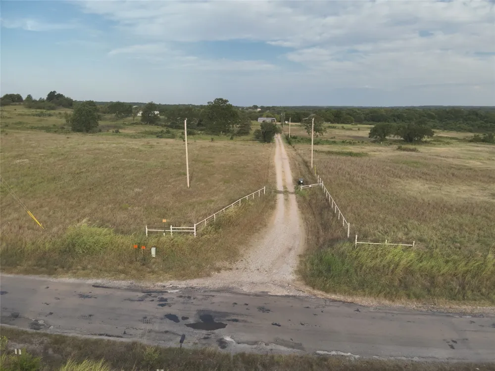 3590 ROAD E Cleveland, OK 74020