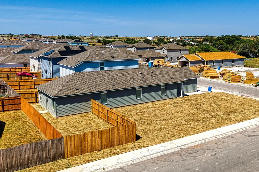245 Pastar Falls Seguin, TX 78155