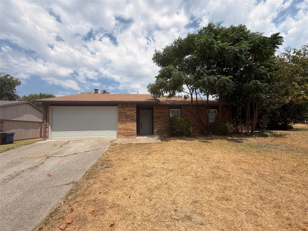 124 W Way Drive Allen, TX 75002