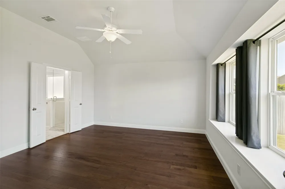 817 Highlands Avenue Aledo, TX 76008