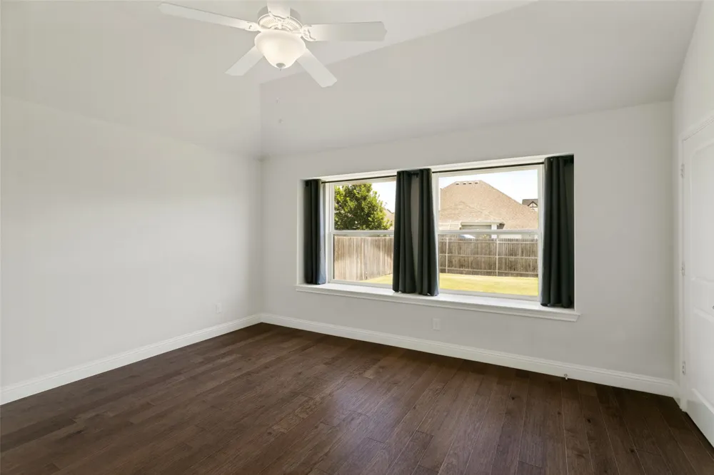 817 Highlands Avenue Aledo, TX 76008