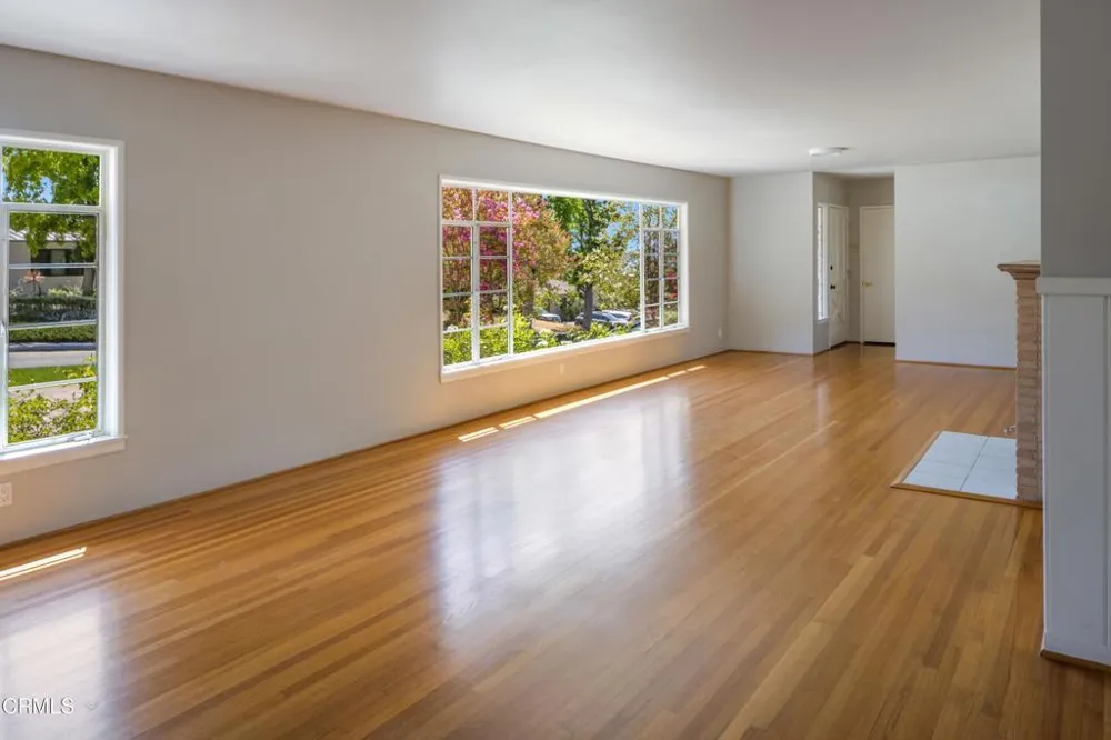4817 Fairlawn Drive La Canada Flintridge, CA 91011