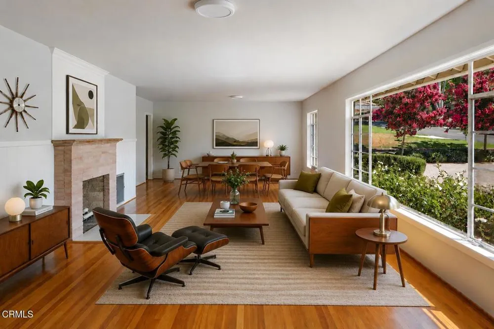 4817 Fairlawn Drive La Canada Flintridge, CA 91011