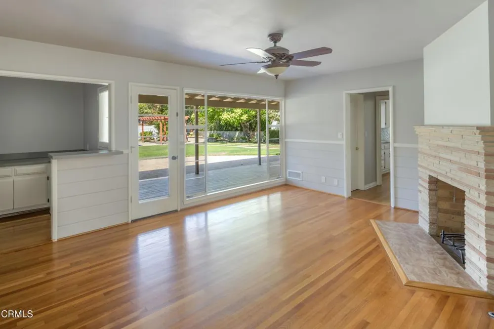 4817 Fairlawn Drive La Canada Flintridge, CA 91011