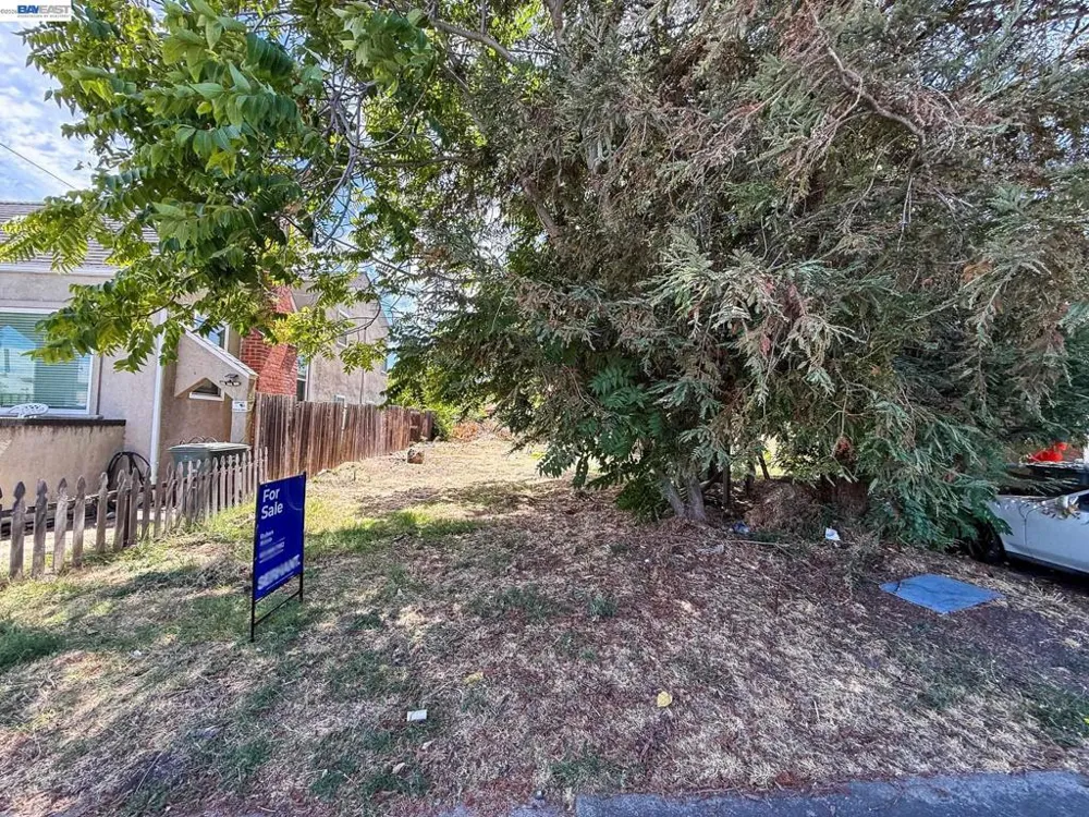 268 E 17Th St Pittsburg, CA 94565