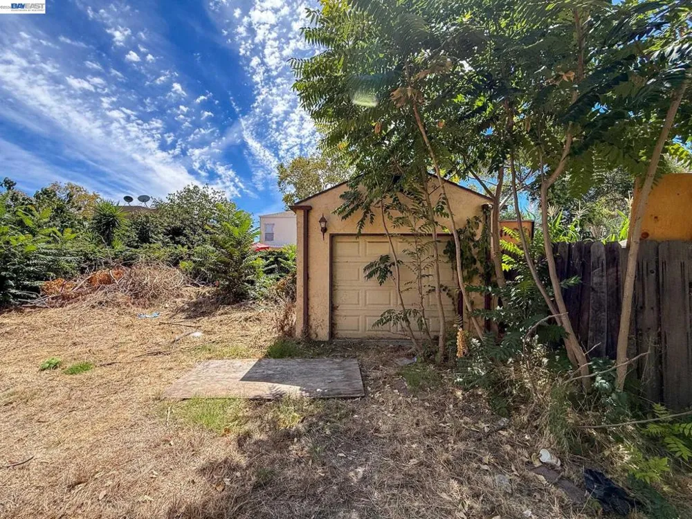 268 E 17Th St Pittsburg, CA 94565