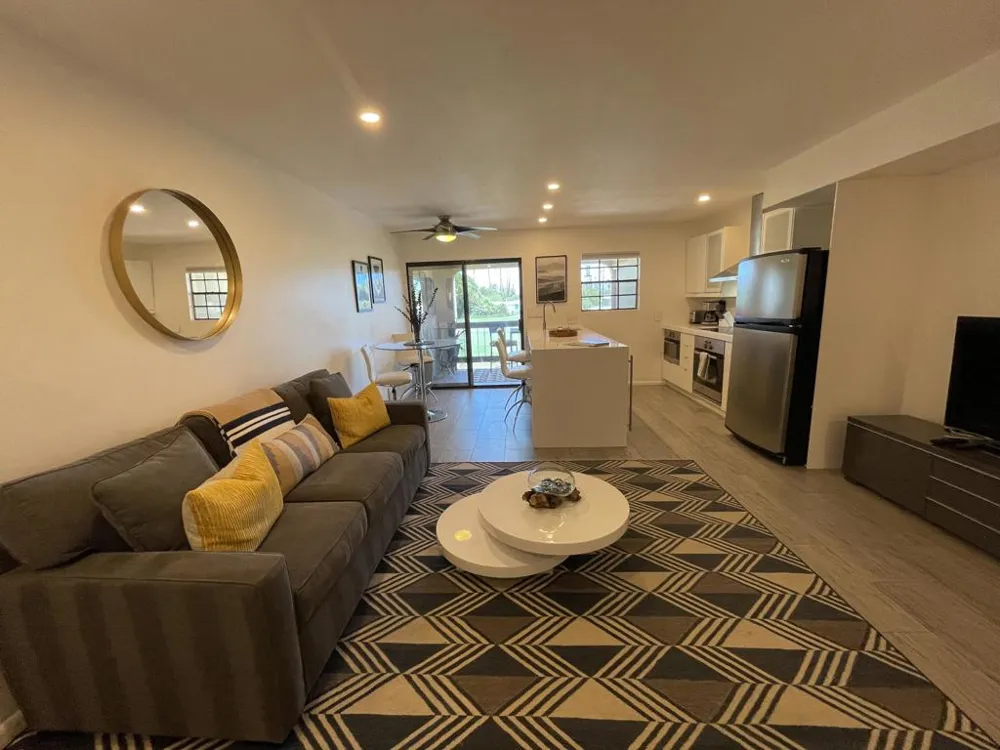 5300 E Waverly Drive #K14 Palm Springs, CA 92264