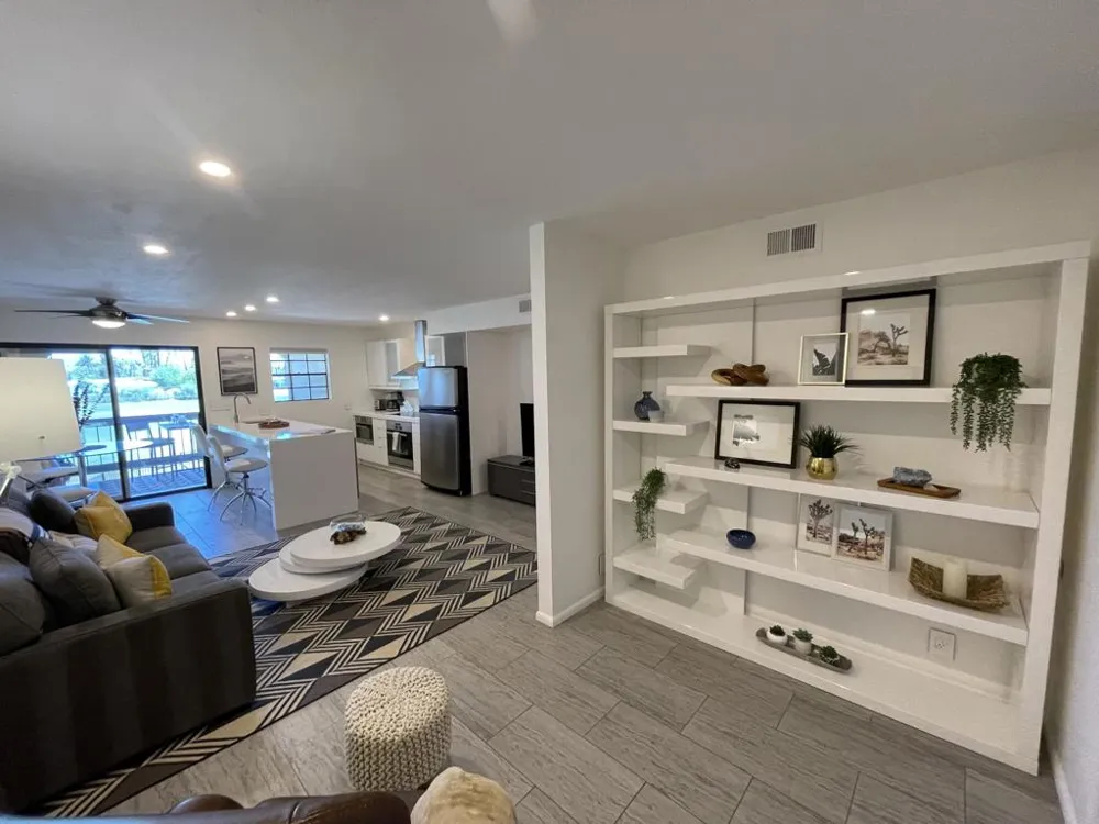 5300 E Waverly Drive #K14 Palm Springs, CA 92264
