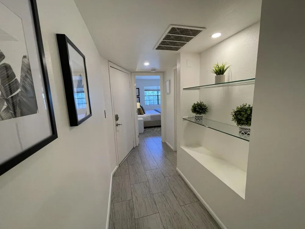 5300 E Waverly Drive #K14 Palm Springs, CA 92264