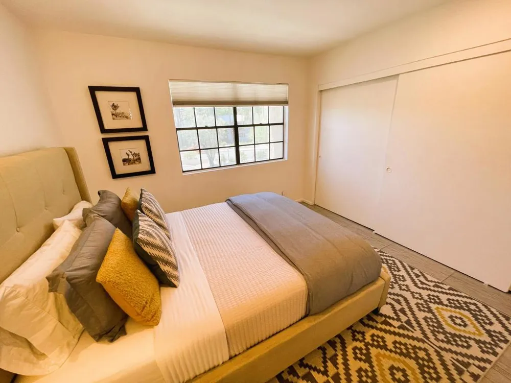 5300 E Waverly Drive #K14 Palm Springs, CA 92264