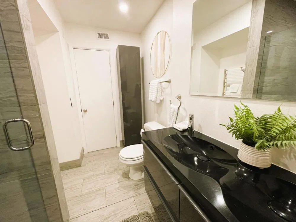 5300 E Waverly Drive #K14 Palm Springs, CA 92264