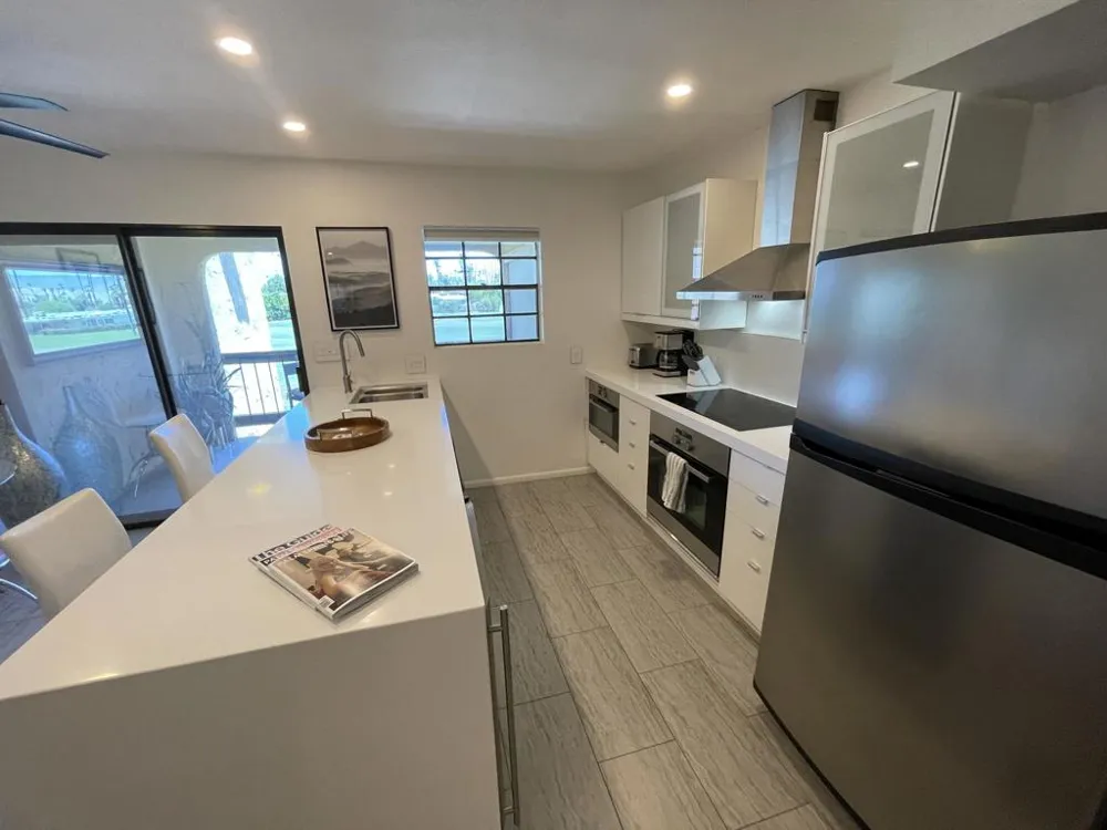5300 E Waverly Drive #K14 Palm Springs, CA 92264